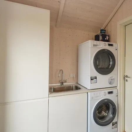 Three-bedroom In Vaggerlose *